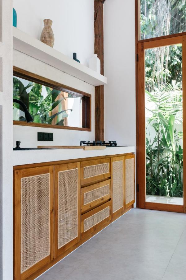 Esquisite 1 Bedroom Baru 7 Villa Canggu (Bali)