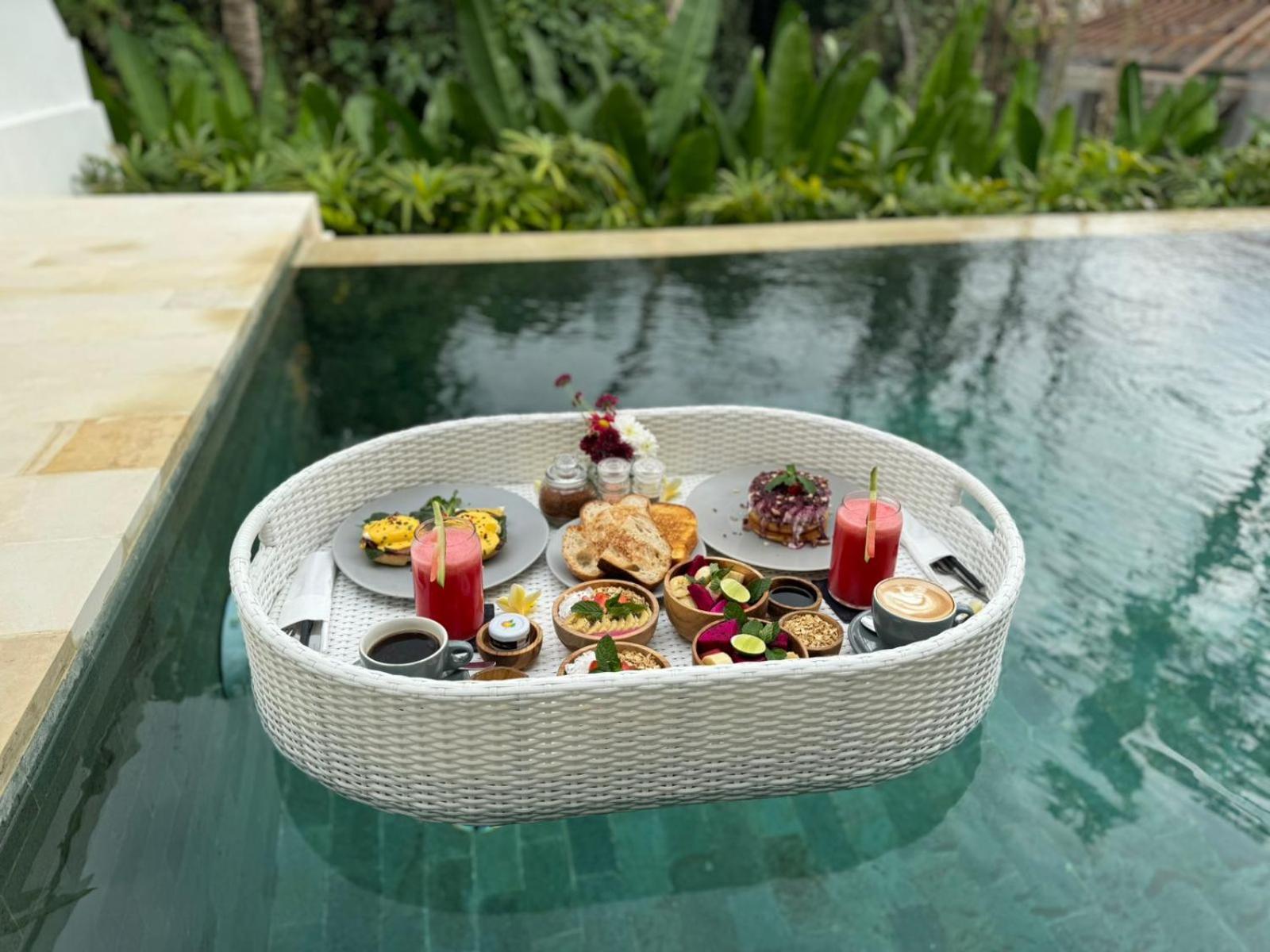 Esquisite 1 Bedroom Baru 7 Villa Canggu (Bali)